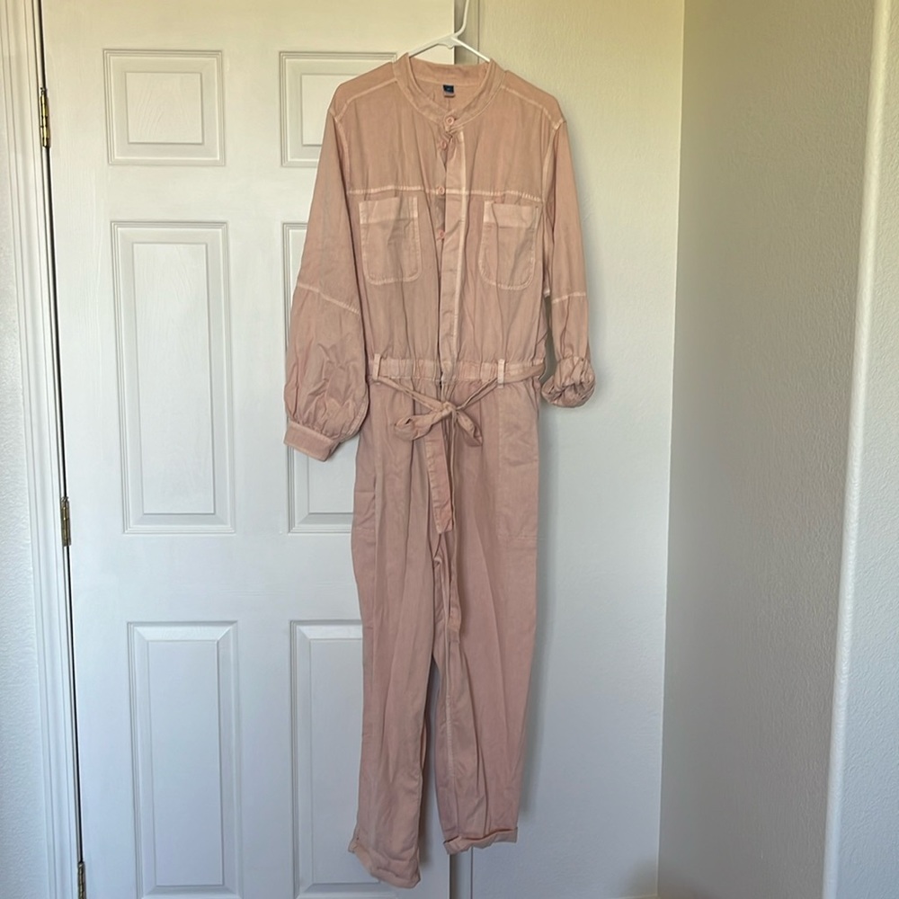 Old navy jumpsuit
